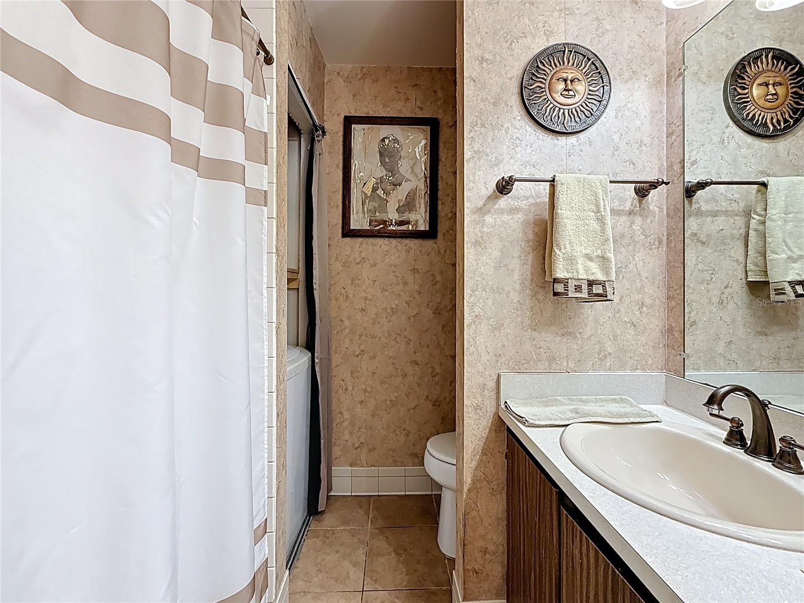 Bathroom - Laundry Area & Washer/Dryer