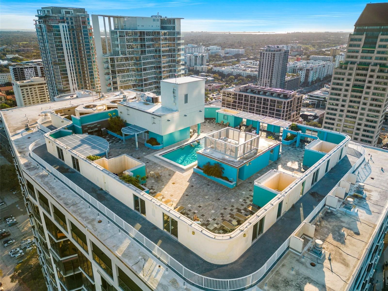 Roof-top community pool