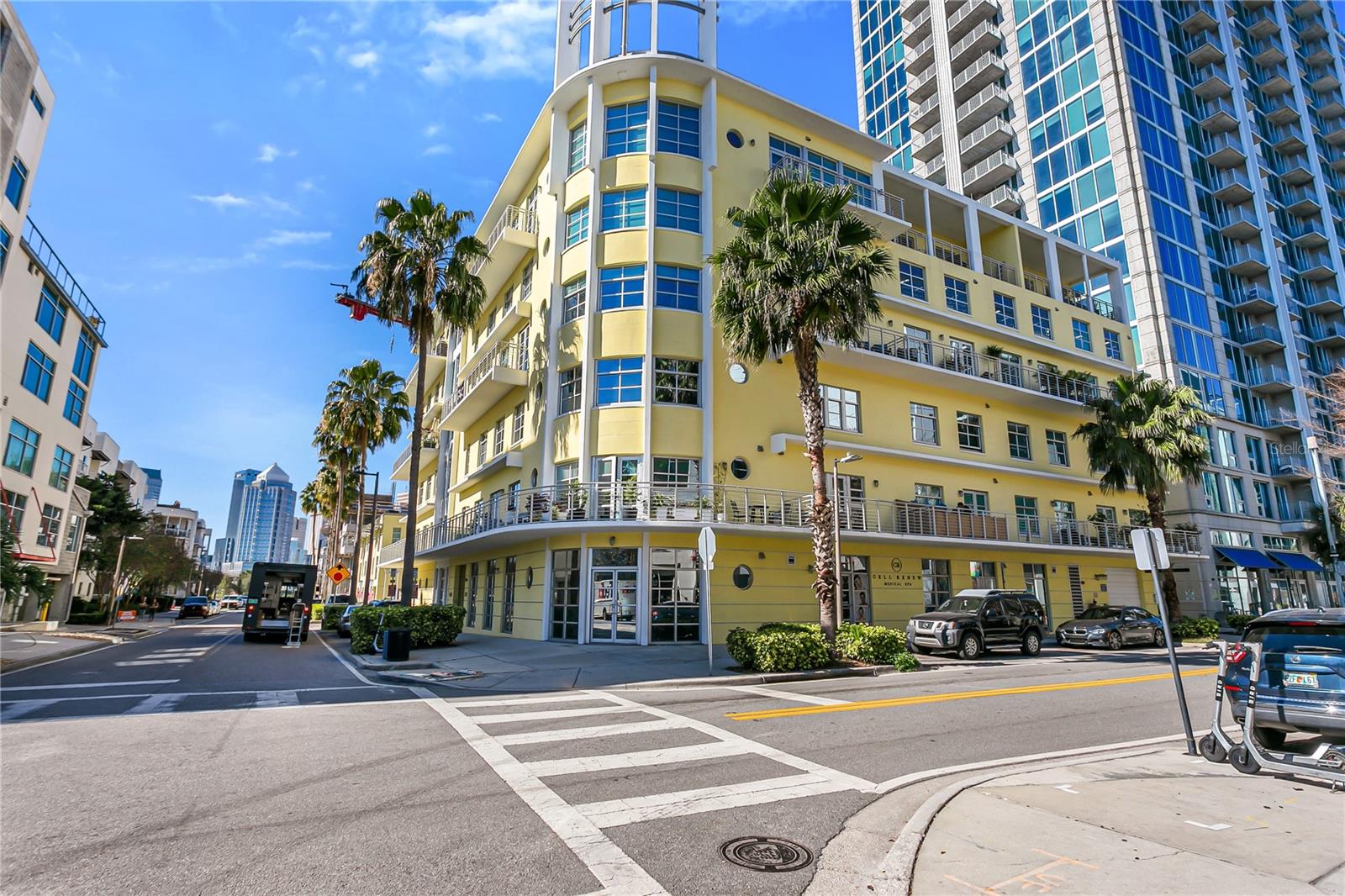 Come enjoy an exceptional urban lifestyle in the heart of Channelside