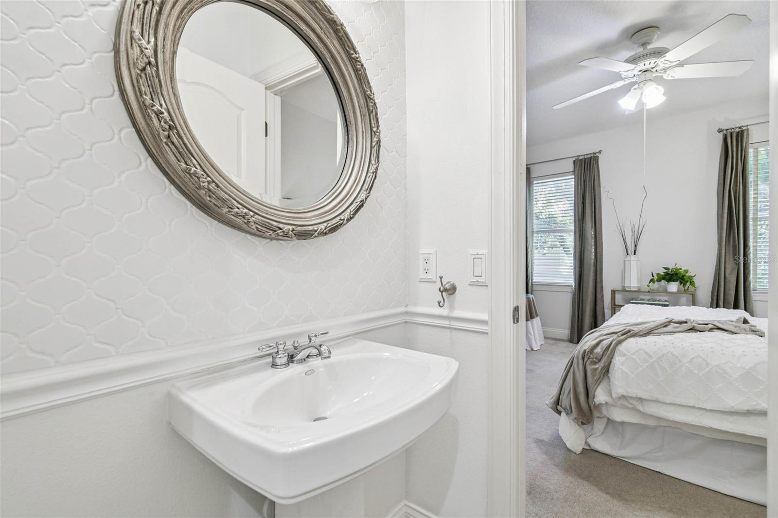 Second Floor Full bath for Bed 5