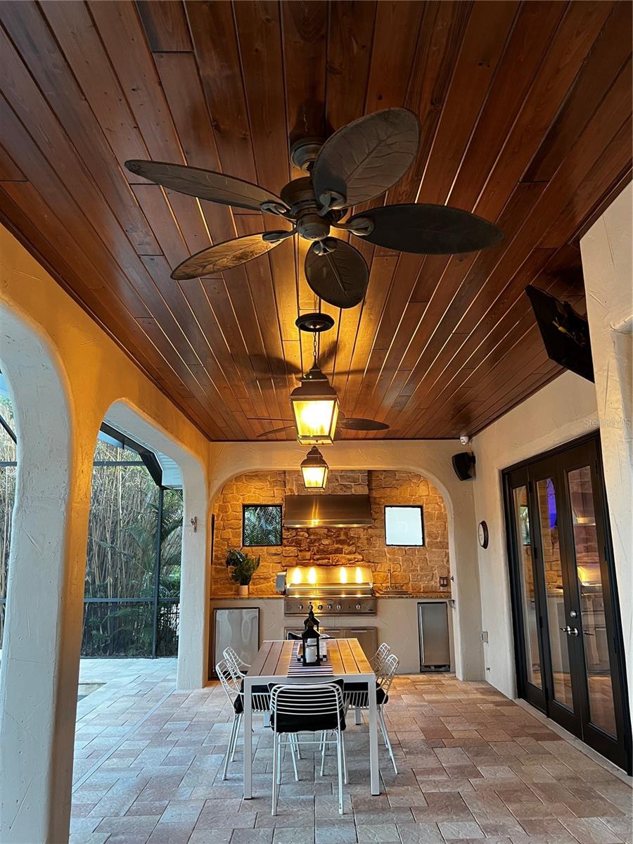 Lanai and Outdoor Kitchen at Night