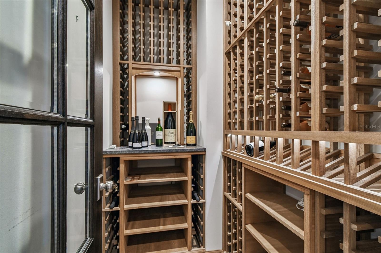 Wine Room w/ storage for 600 Bottles