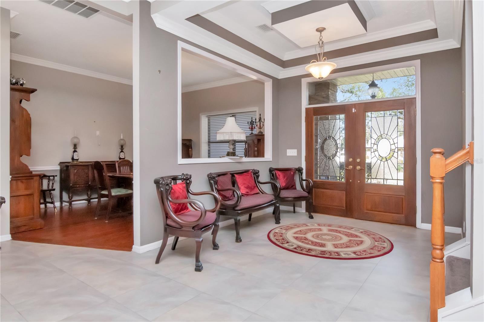 Entryway - Formal Dining