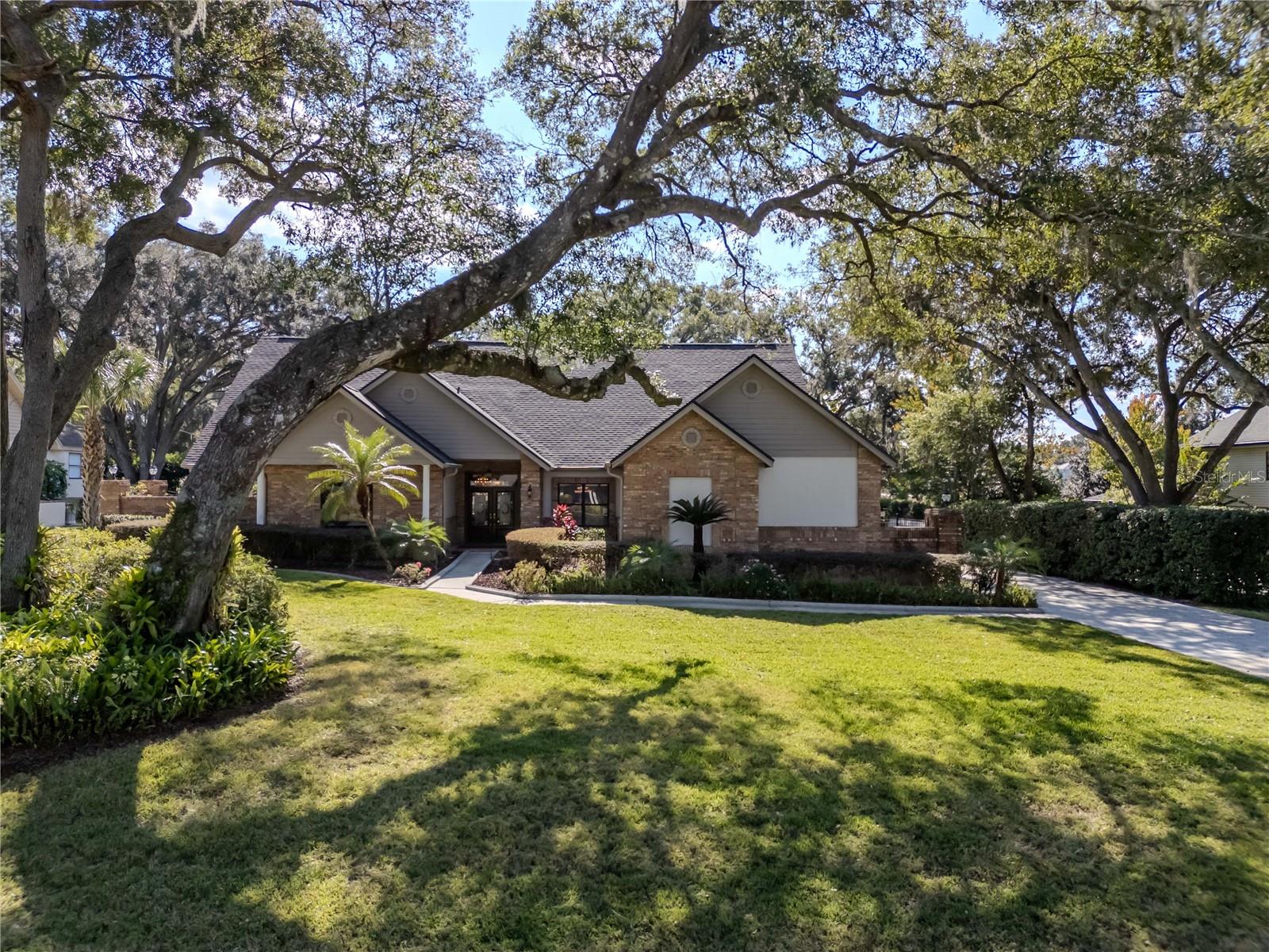 Curb Appeal, Lush Landscaping
