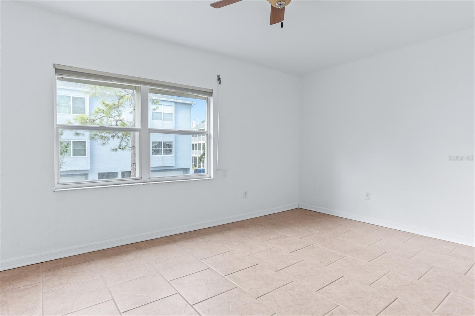 3rd En-suite Bedroom 3rd FL