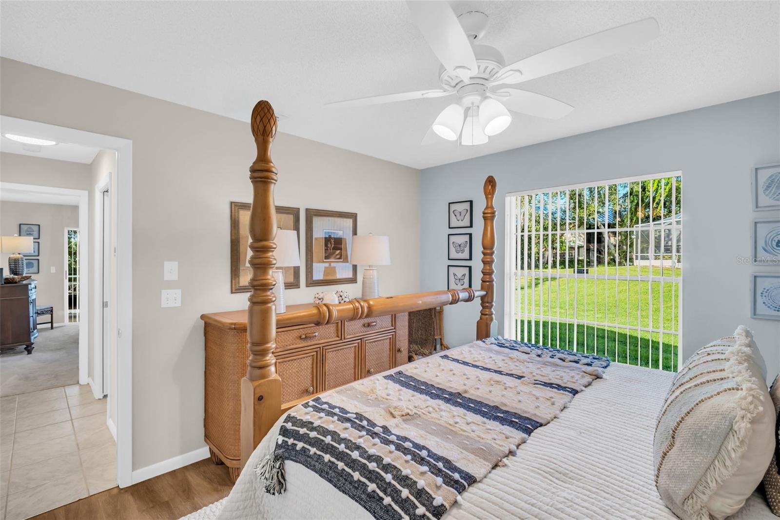 Updated flooring in 2023~