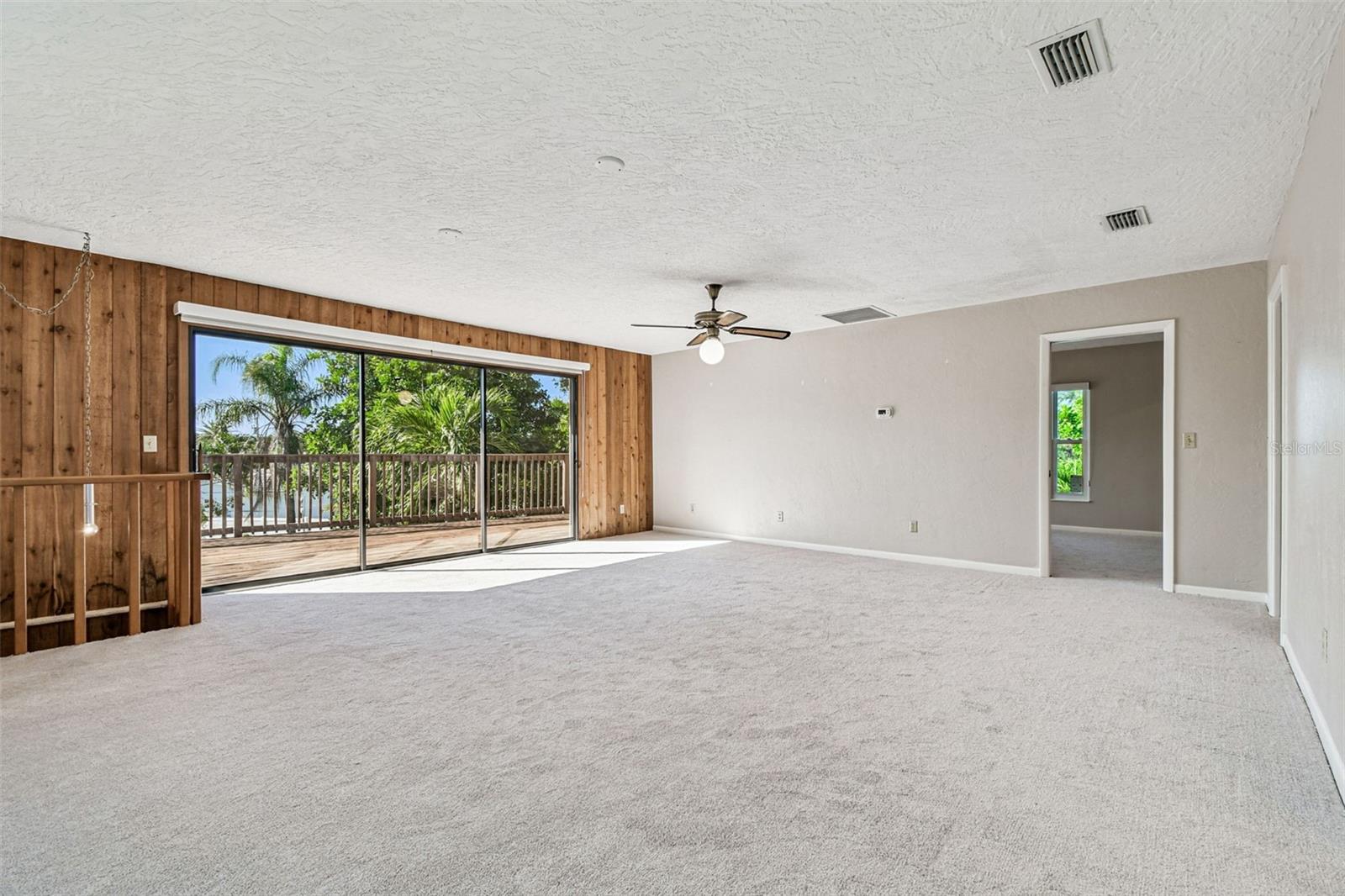 Bonus Space - Upper level