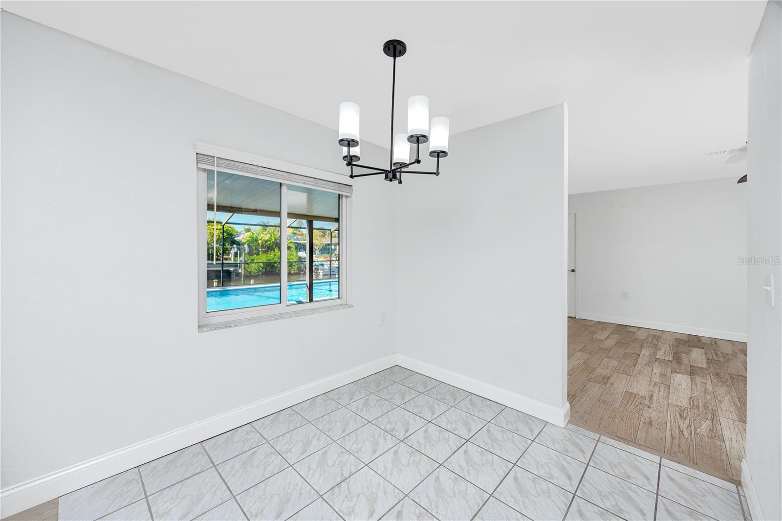 Breakfast Nook -9817 San Sierra Way, Port Richey, FL 34668