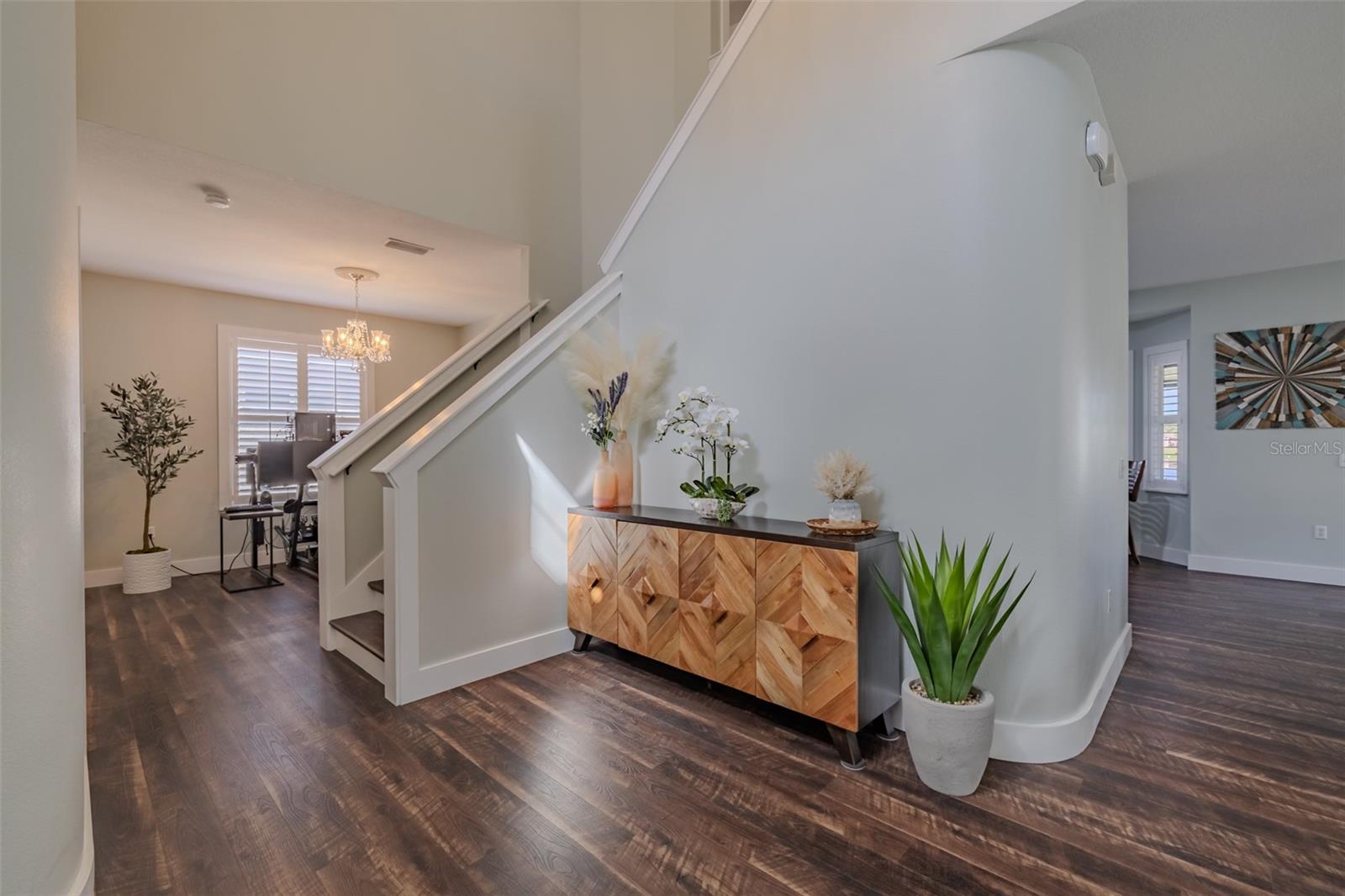 Entry looking towards dining room
