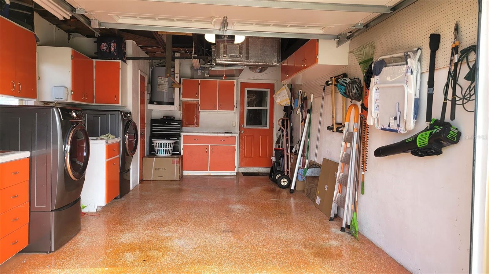 Plenty of room for a car as well.