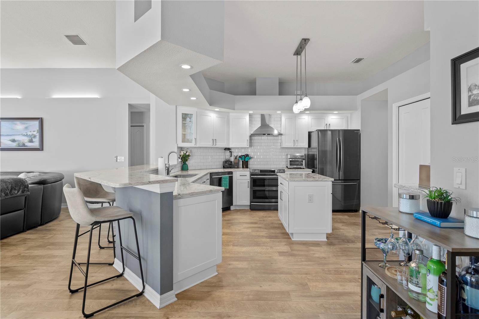 Cook, entertain, and impress with ease.