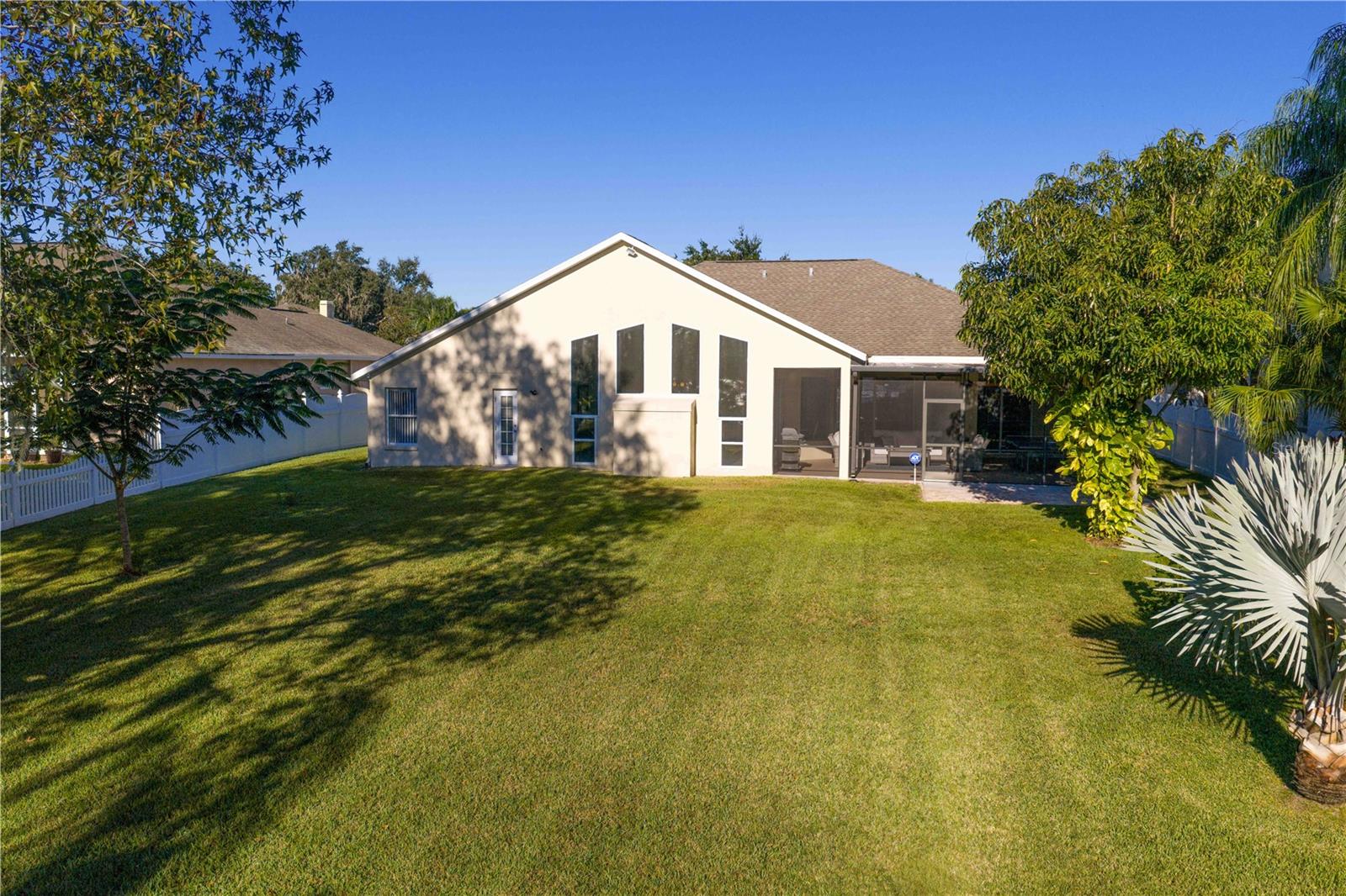 Aerial shots showcasing your oversized screened lanai.