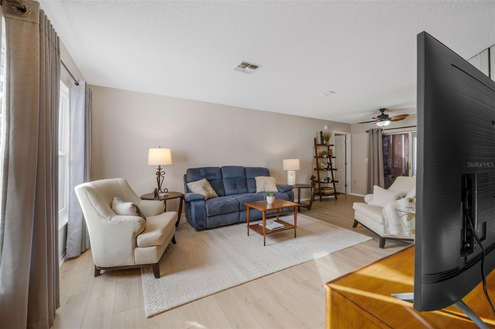 Clean, bright and sunny