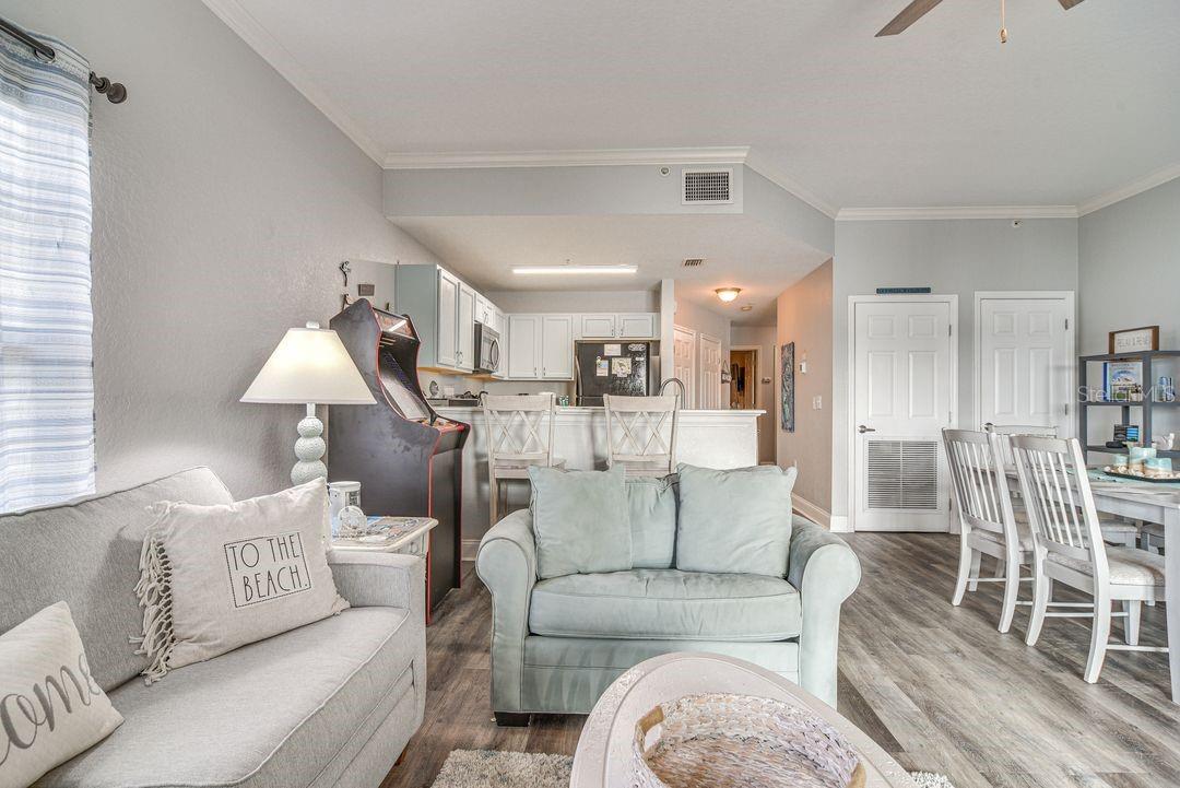 All newer Furniture. Interior freshly painted.