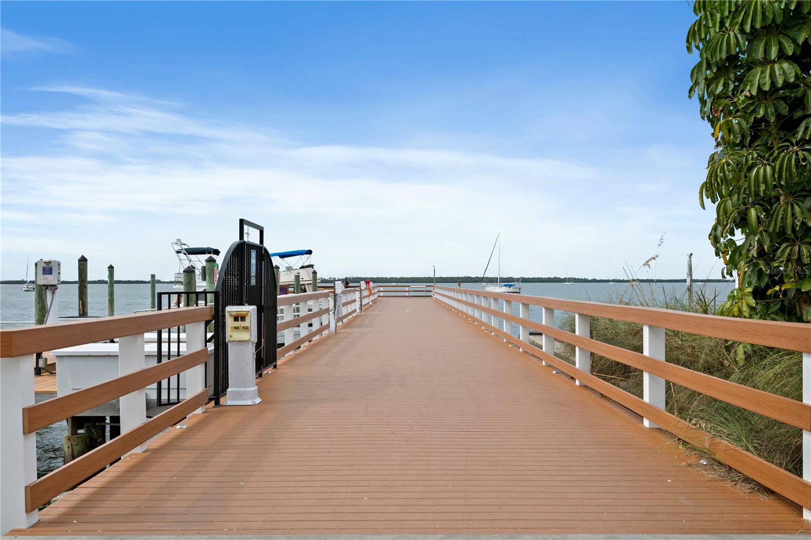 Dunedin pier being rebuilt