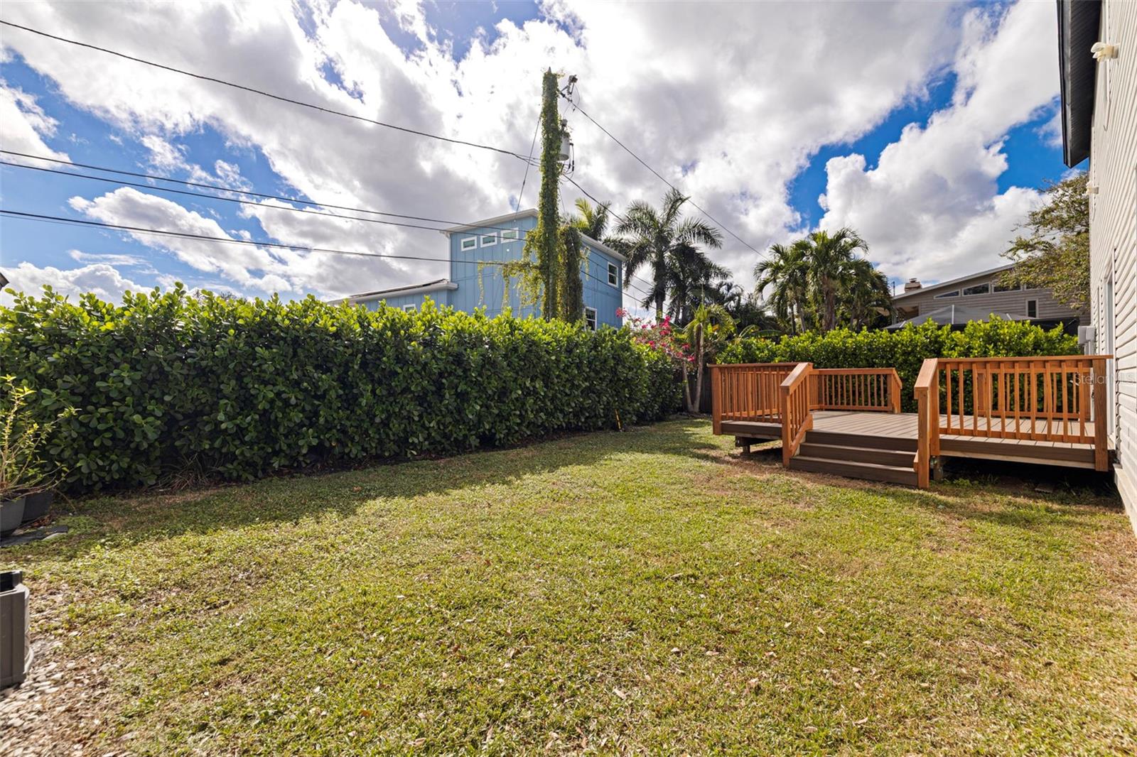 large fenced yard for entertainment or play!