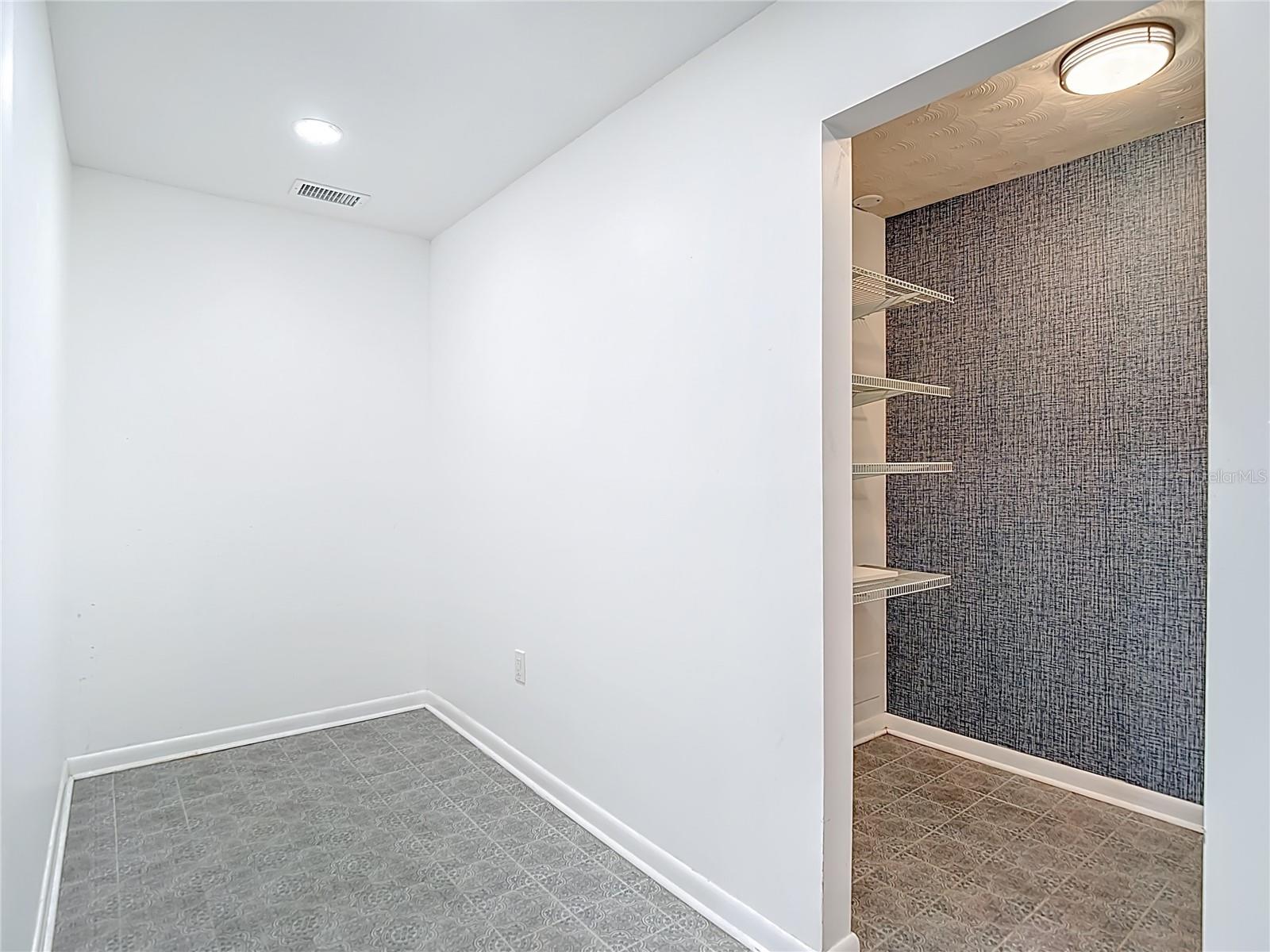 Pantry & Laundry Room