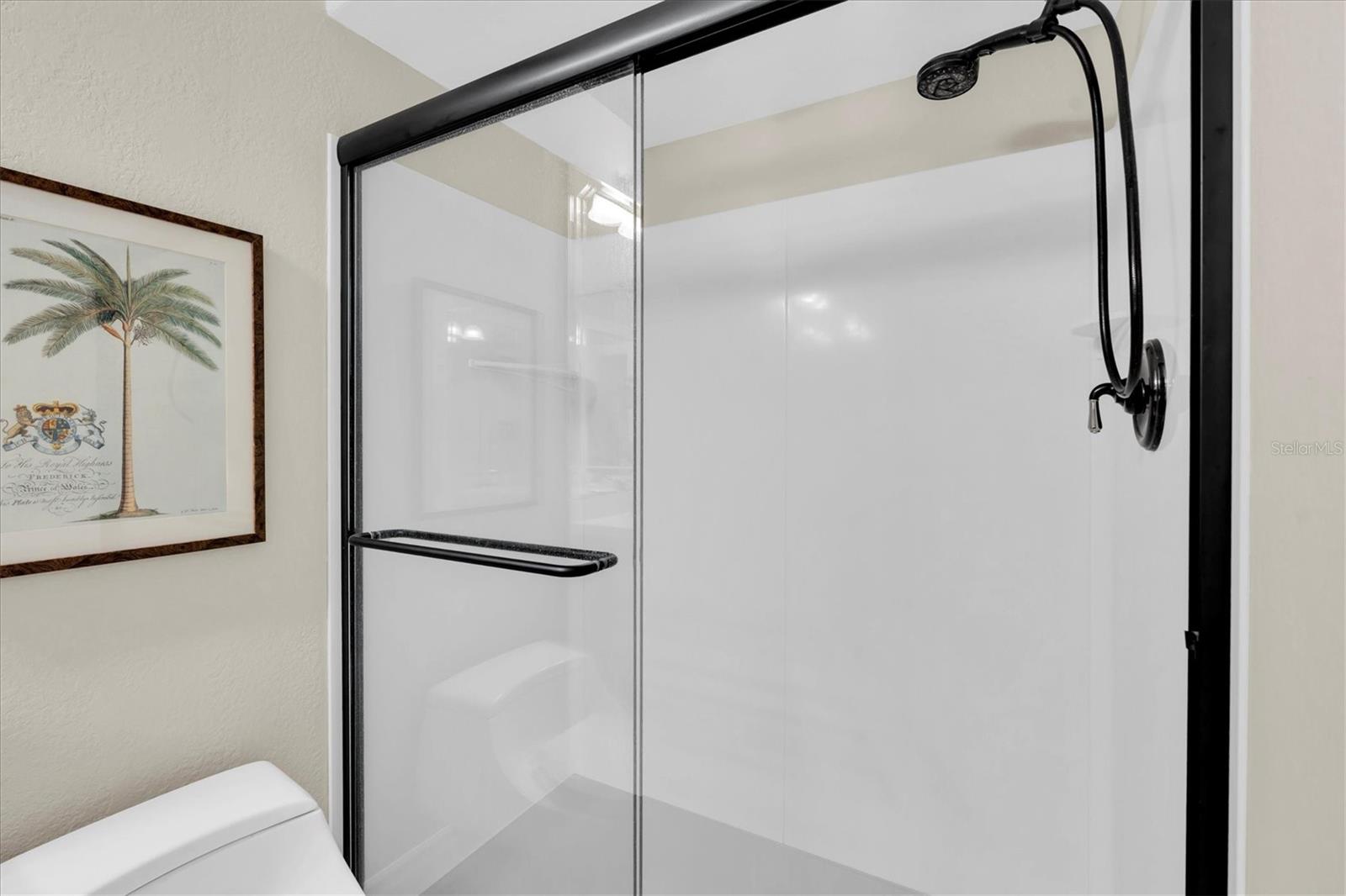 3rd bath by family room