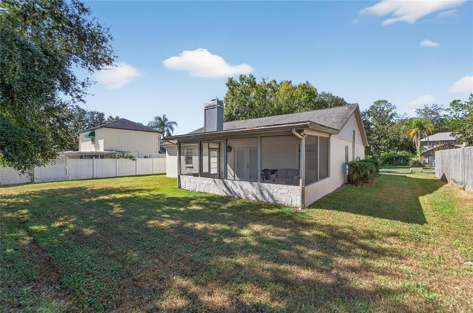 Back yard at 204 Sugar Creek Dr, Plant City