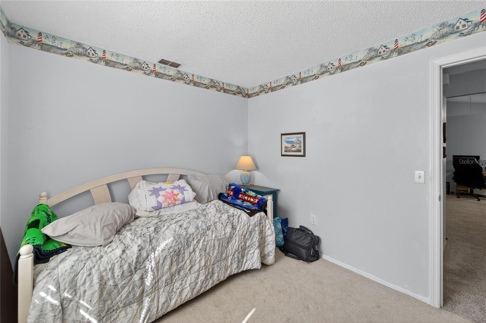 Bedroom 3 at 204 Sugar Creek Dr, Plant City