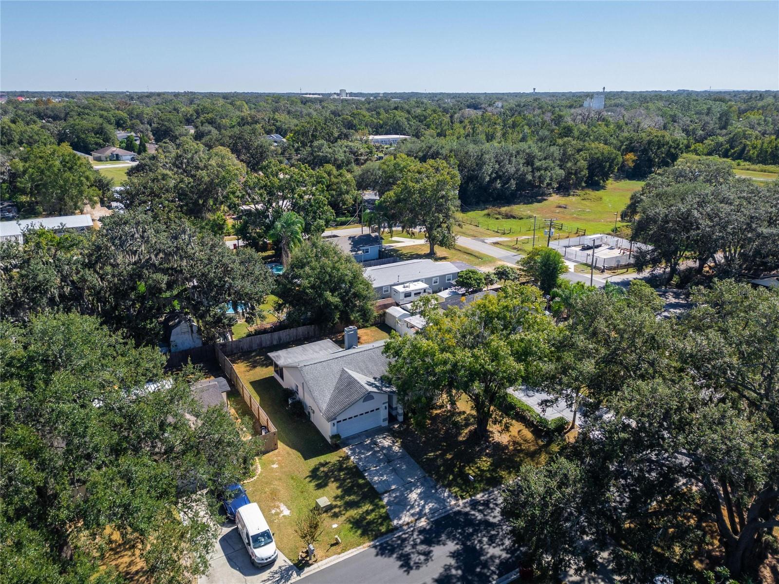 Aerial at 204 Sugar Creek Dr, Plant City