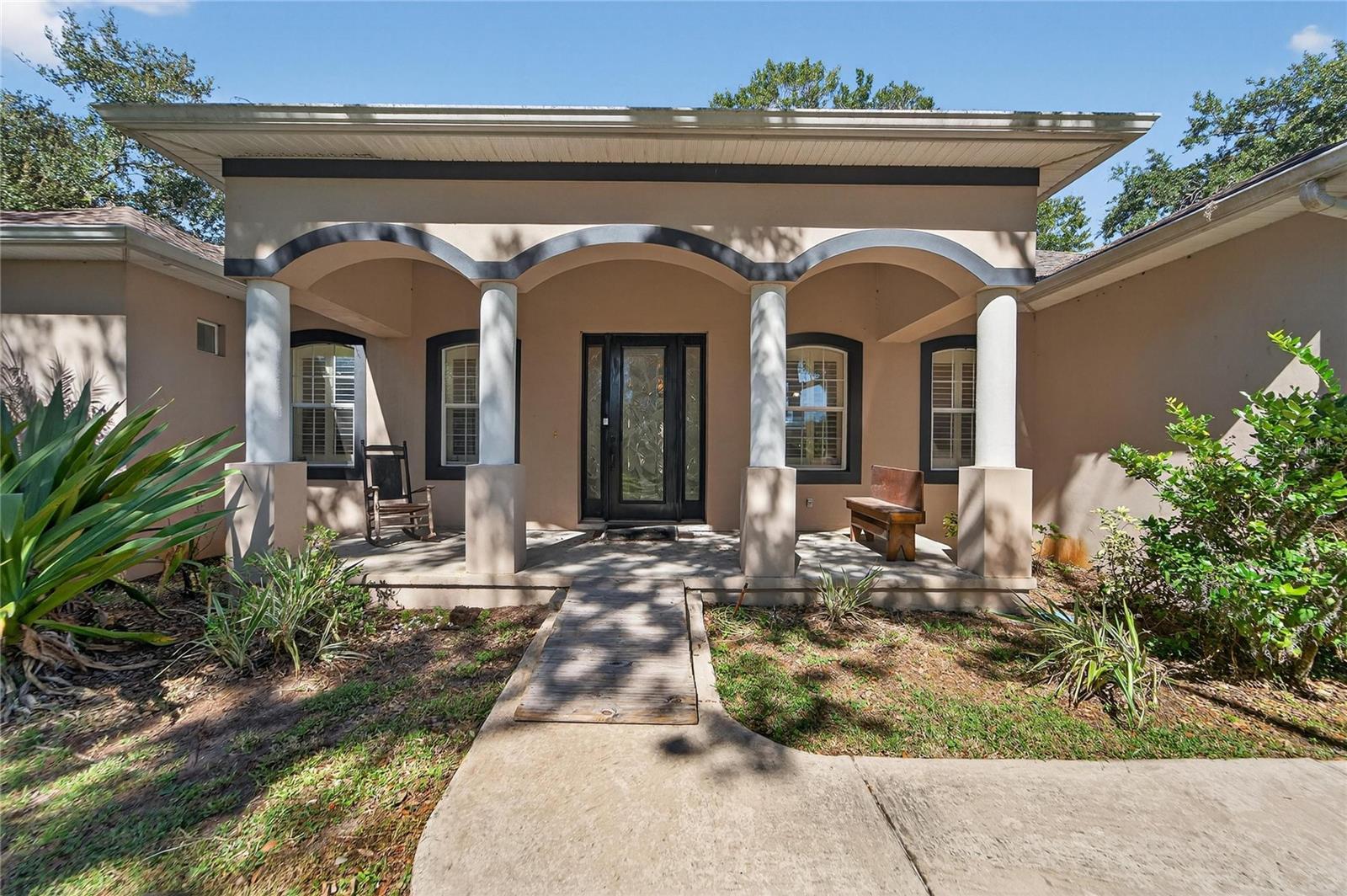 Front at 332 Holloway Rd, Plant City