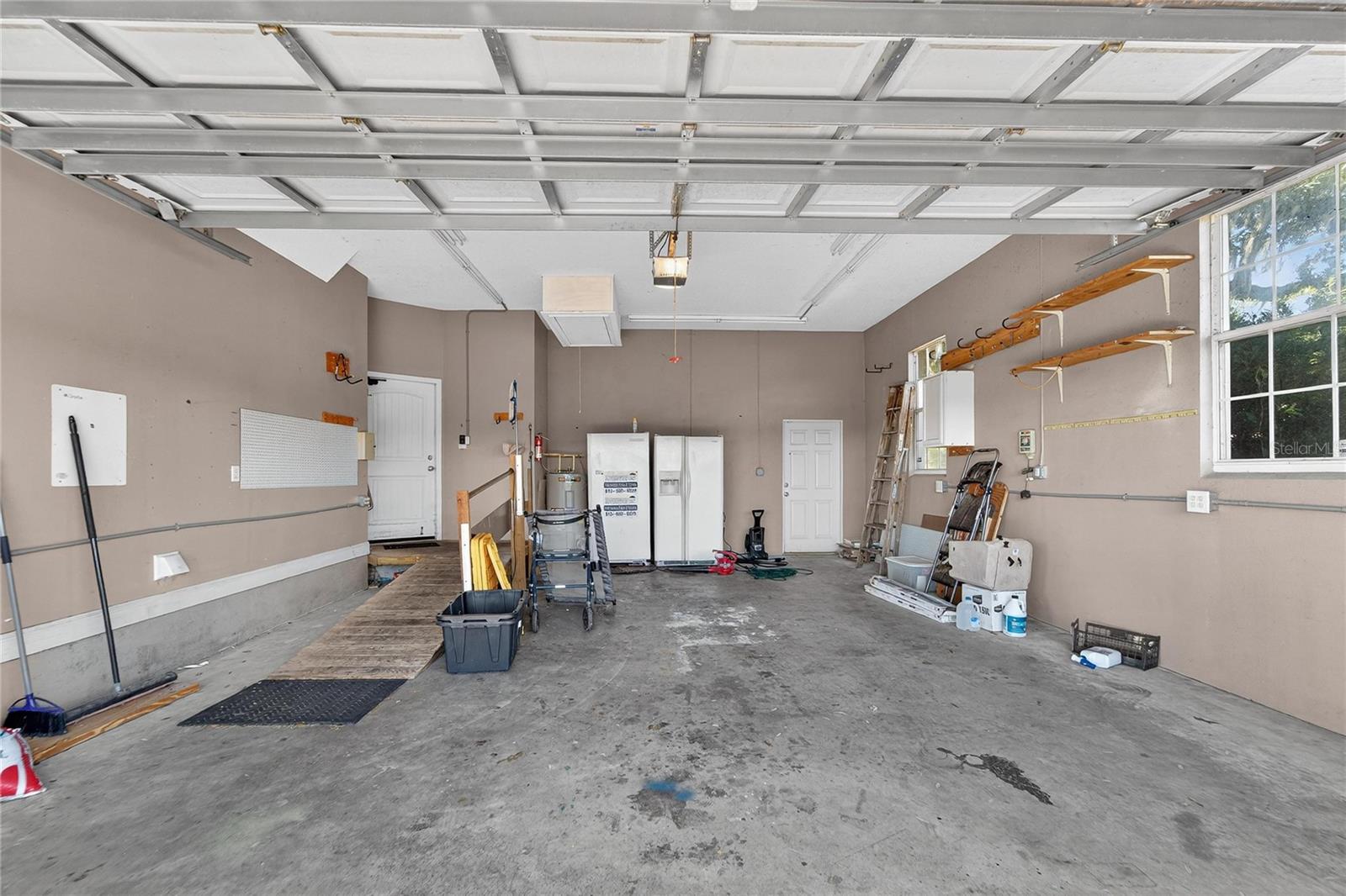 Garage at 332 Holloway Rd, Plant City