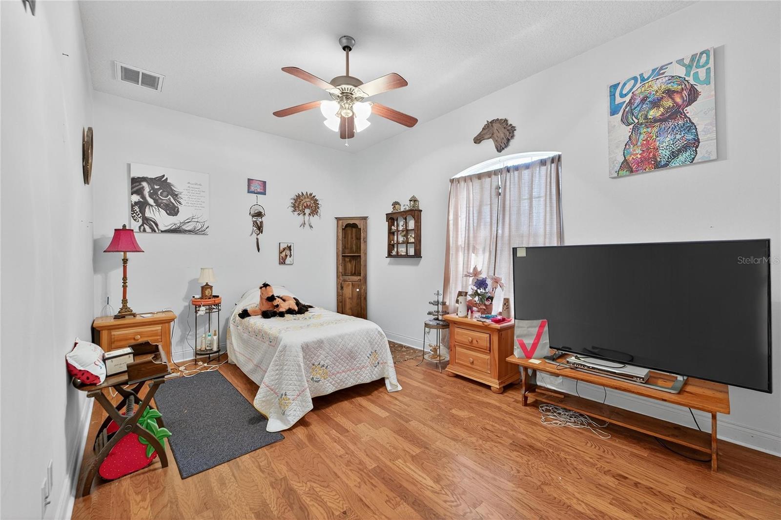 Bedroom 3 at 332 Holloway Rd, Plant City