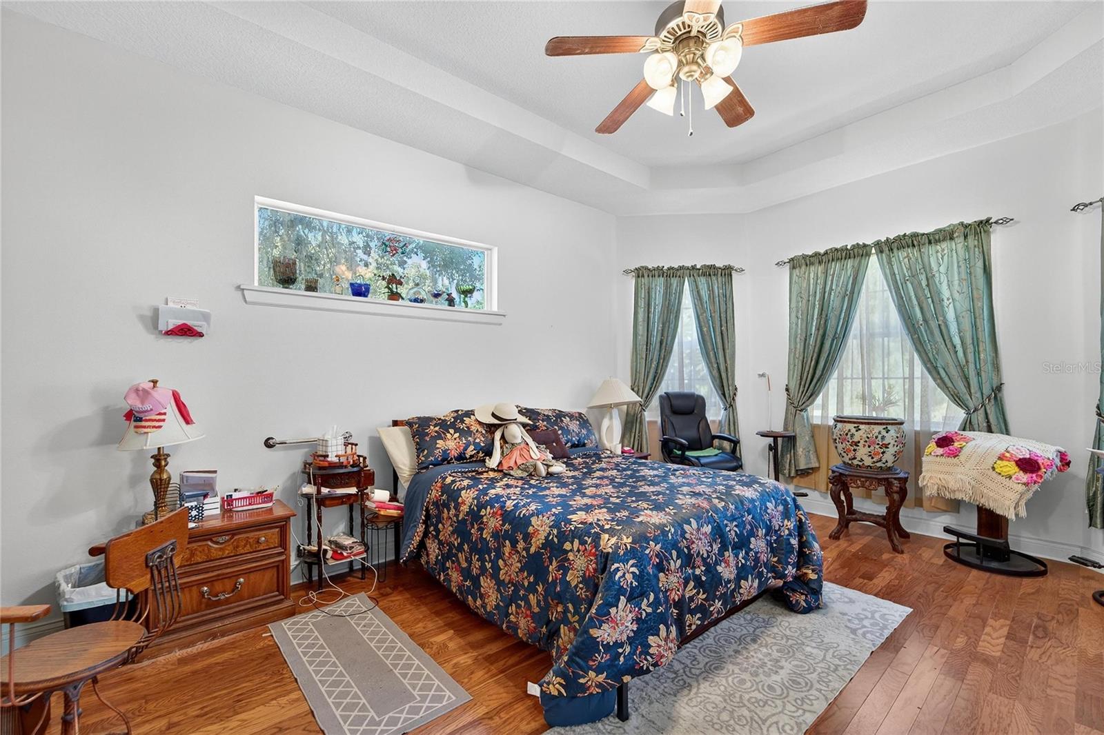 Master bedroom at 332 Holloway Rd, Plant City