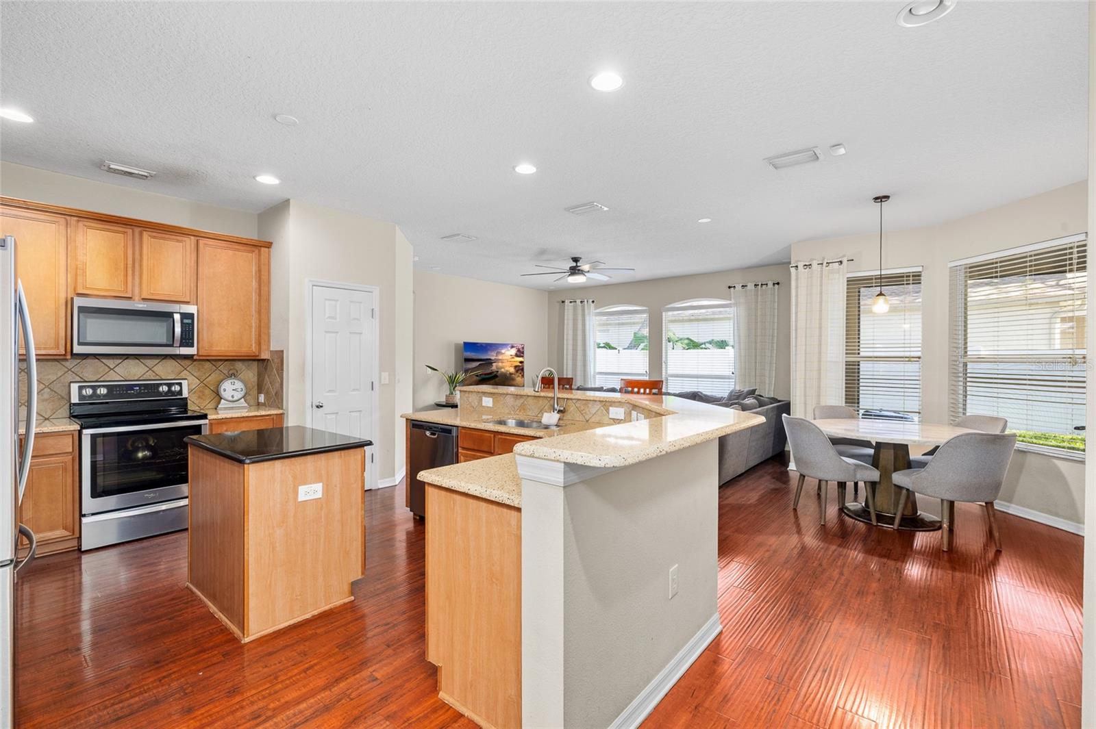 Kitchen with Granite countertops