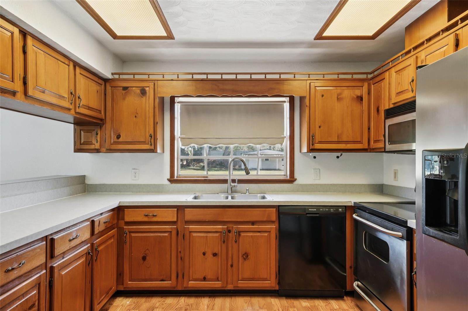 Kitchen looking into back yard
