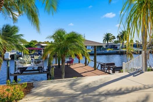 Covered Dock/Boat Lift