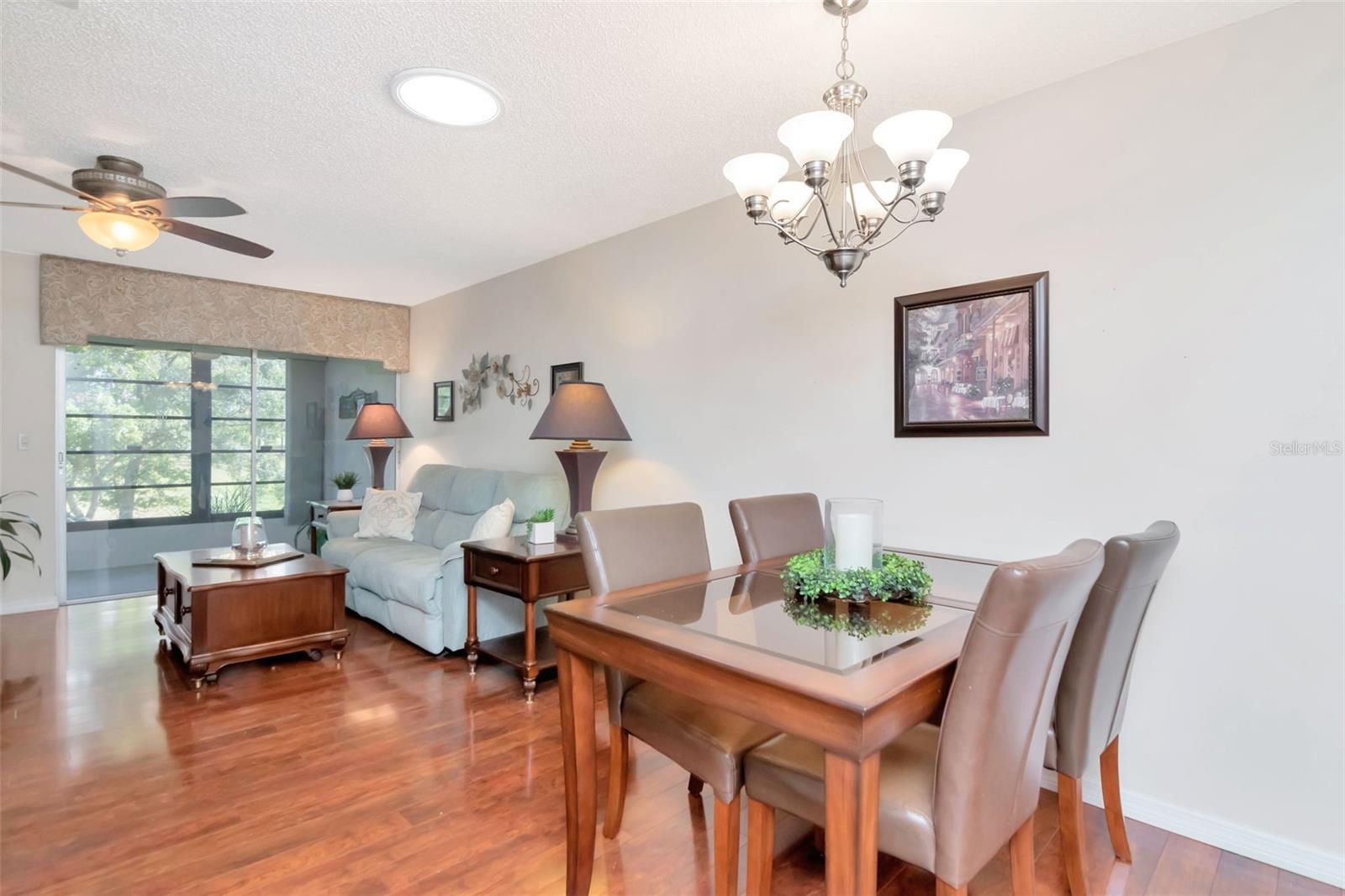 Skylight adds even more natural light~