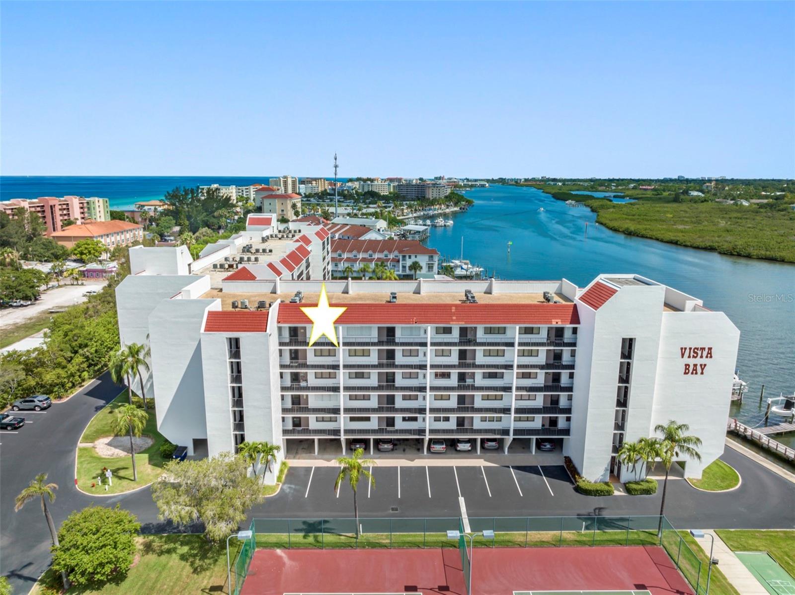 .. Vista Bay - 6 Floors - 75 Units.