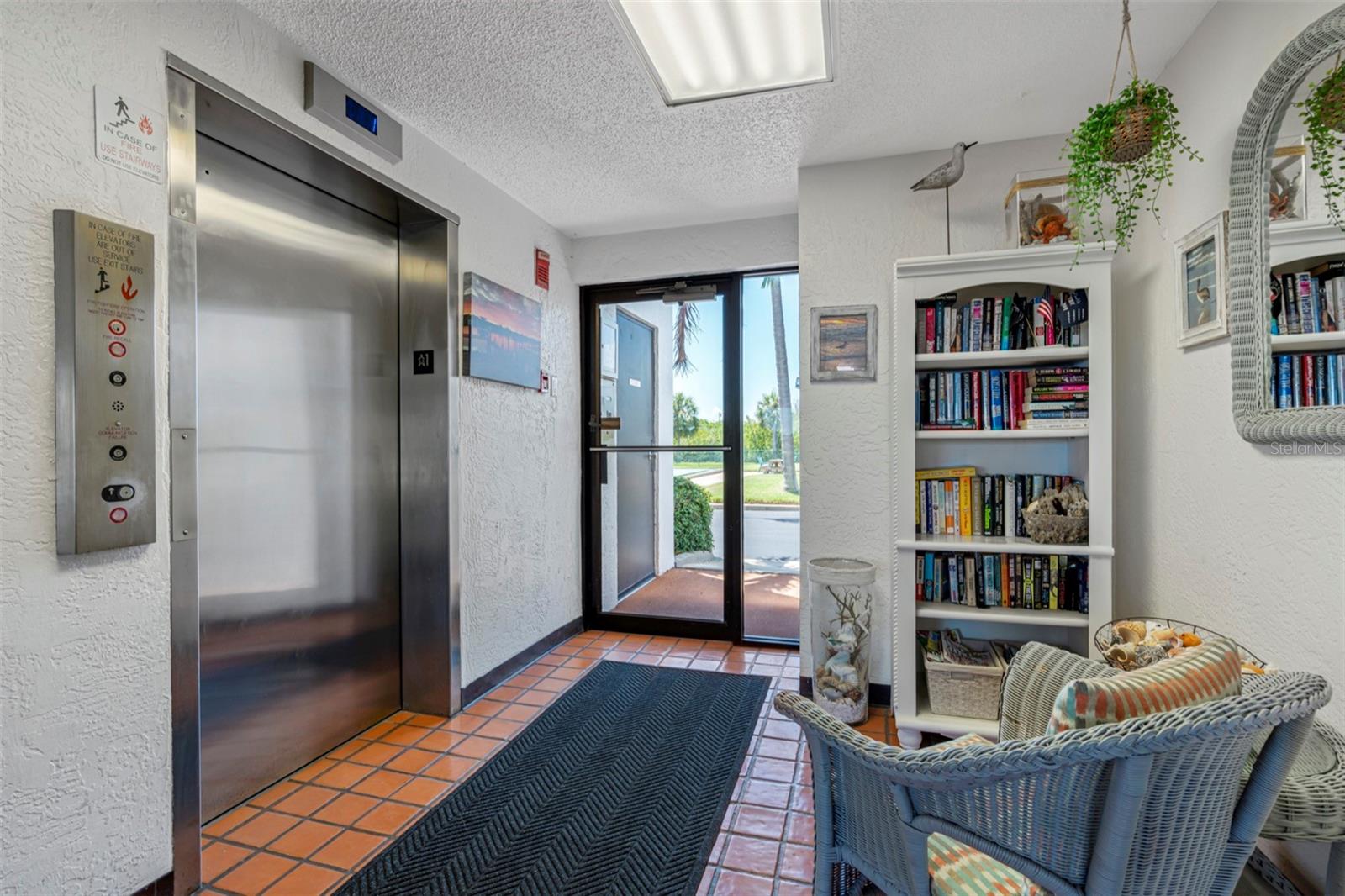 .. Secured Lobby Right By 611 Parking Spaces..