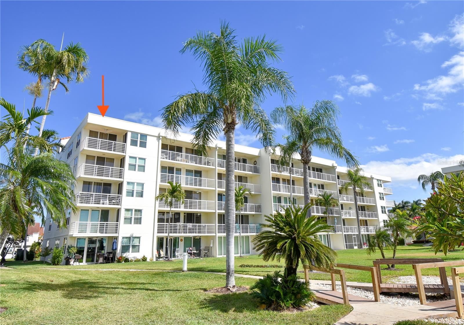 Building showing location of unit. Top floor corner.