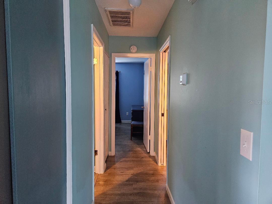 Hallway to bedrooms