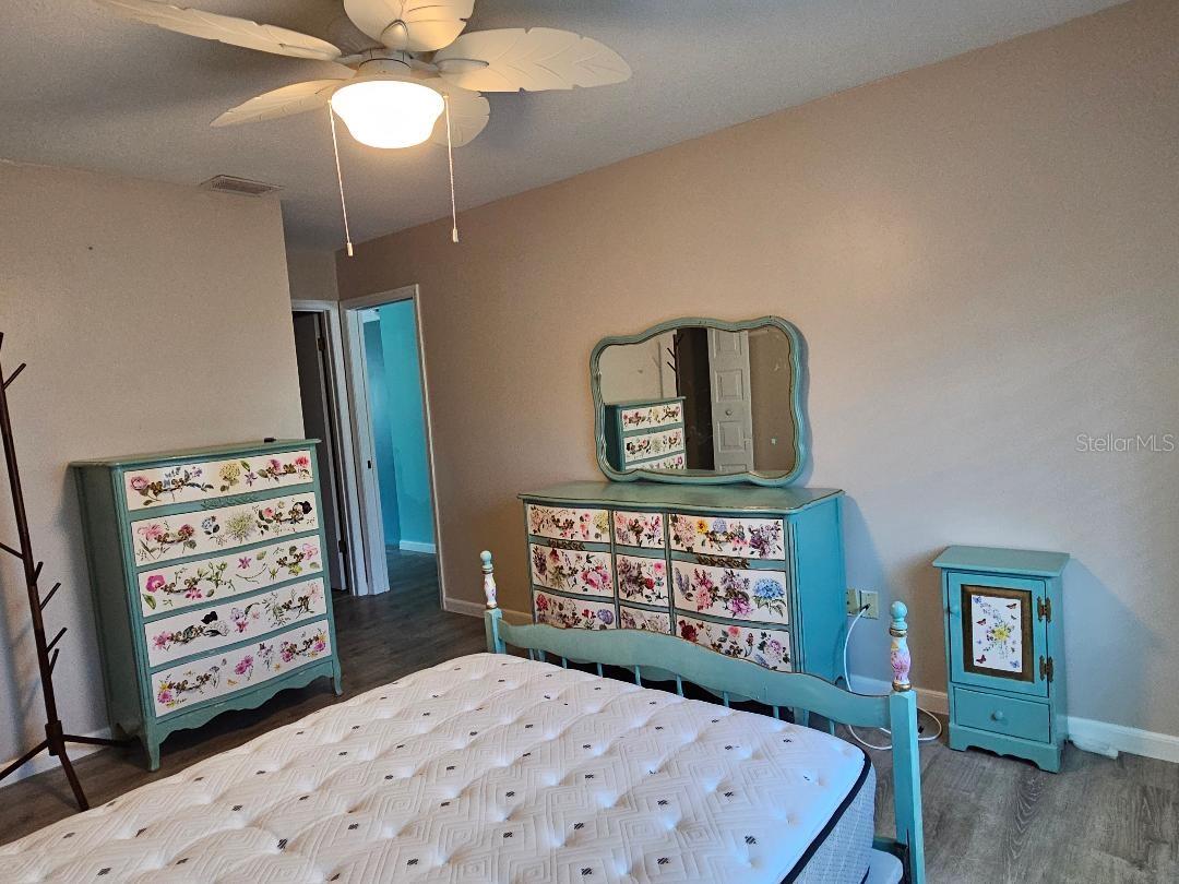 Primary bedroom furniture