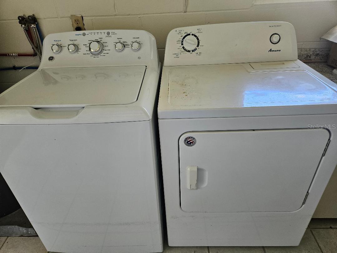 Full size Washer & Dryer