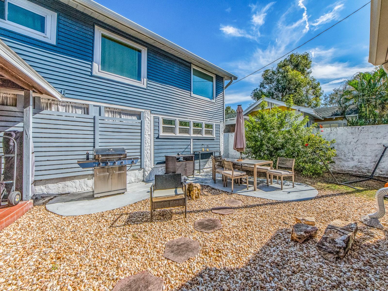 Front house courtyard