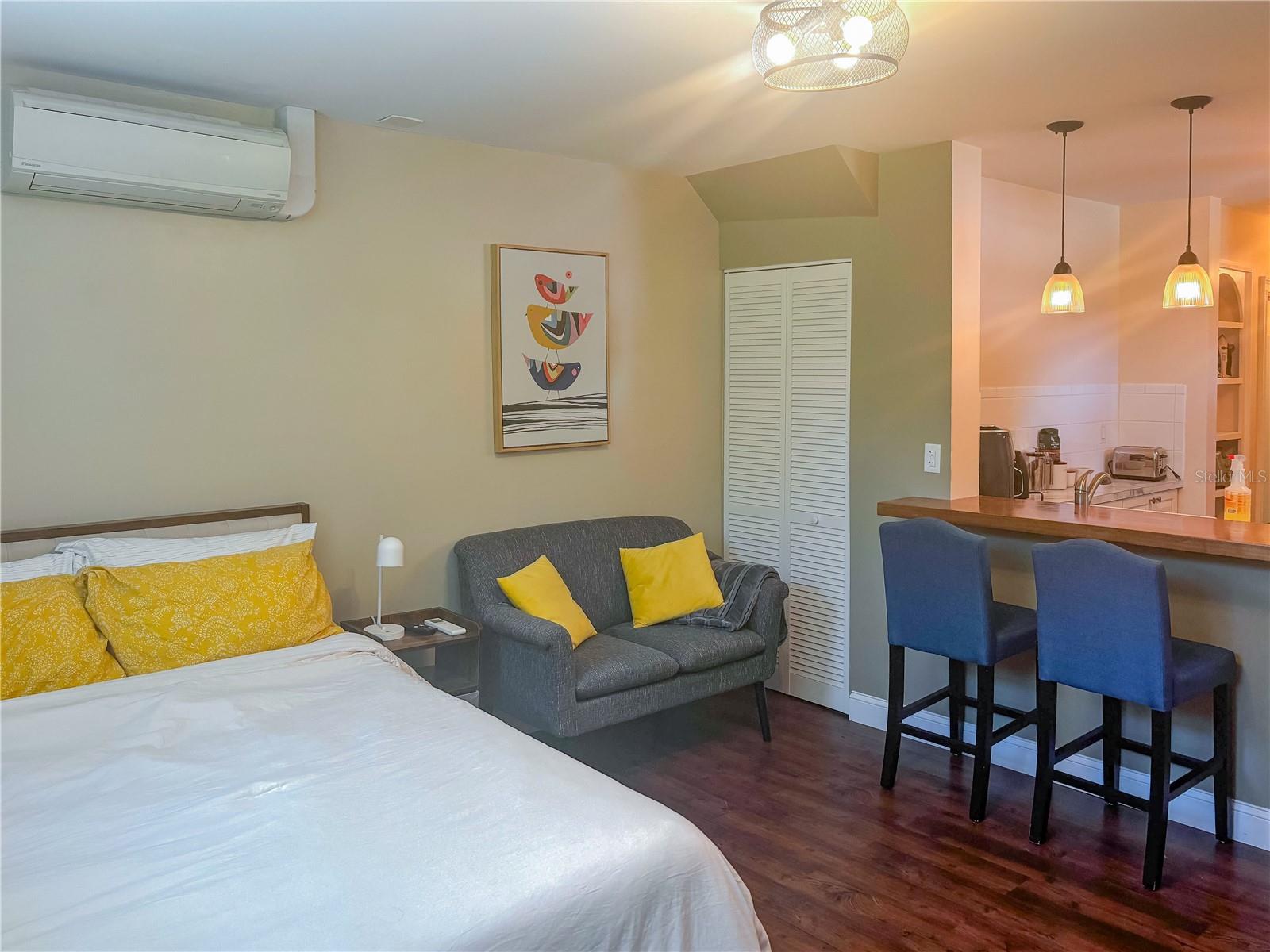 Rear house - Studio - 1st floor