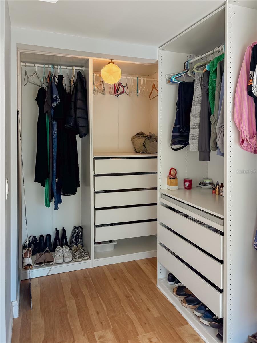 Rear house upstairs WIC