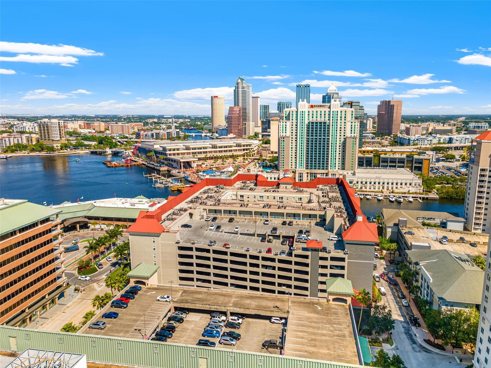 Rear view of Park Crest