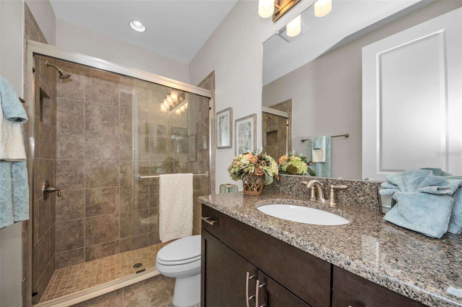 Bathroom #3 - En-suite