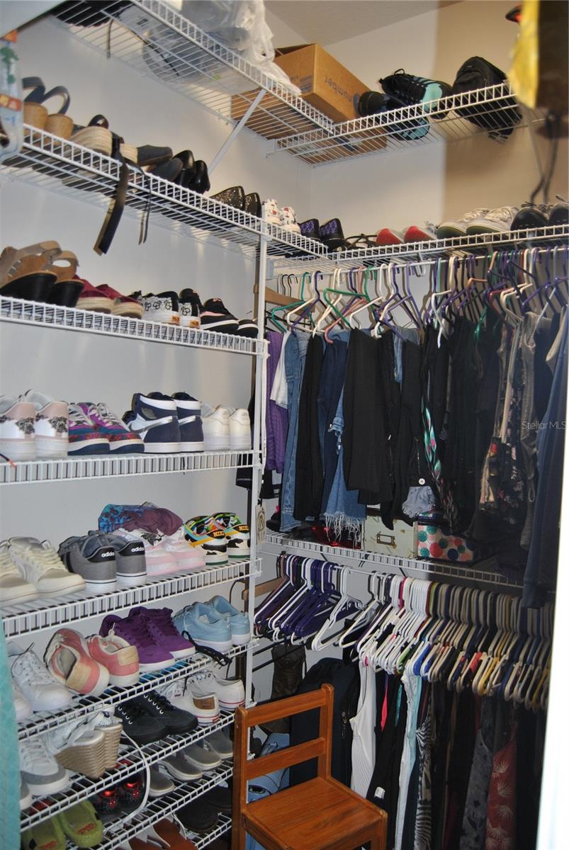 Walk in closet
