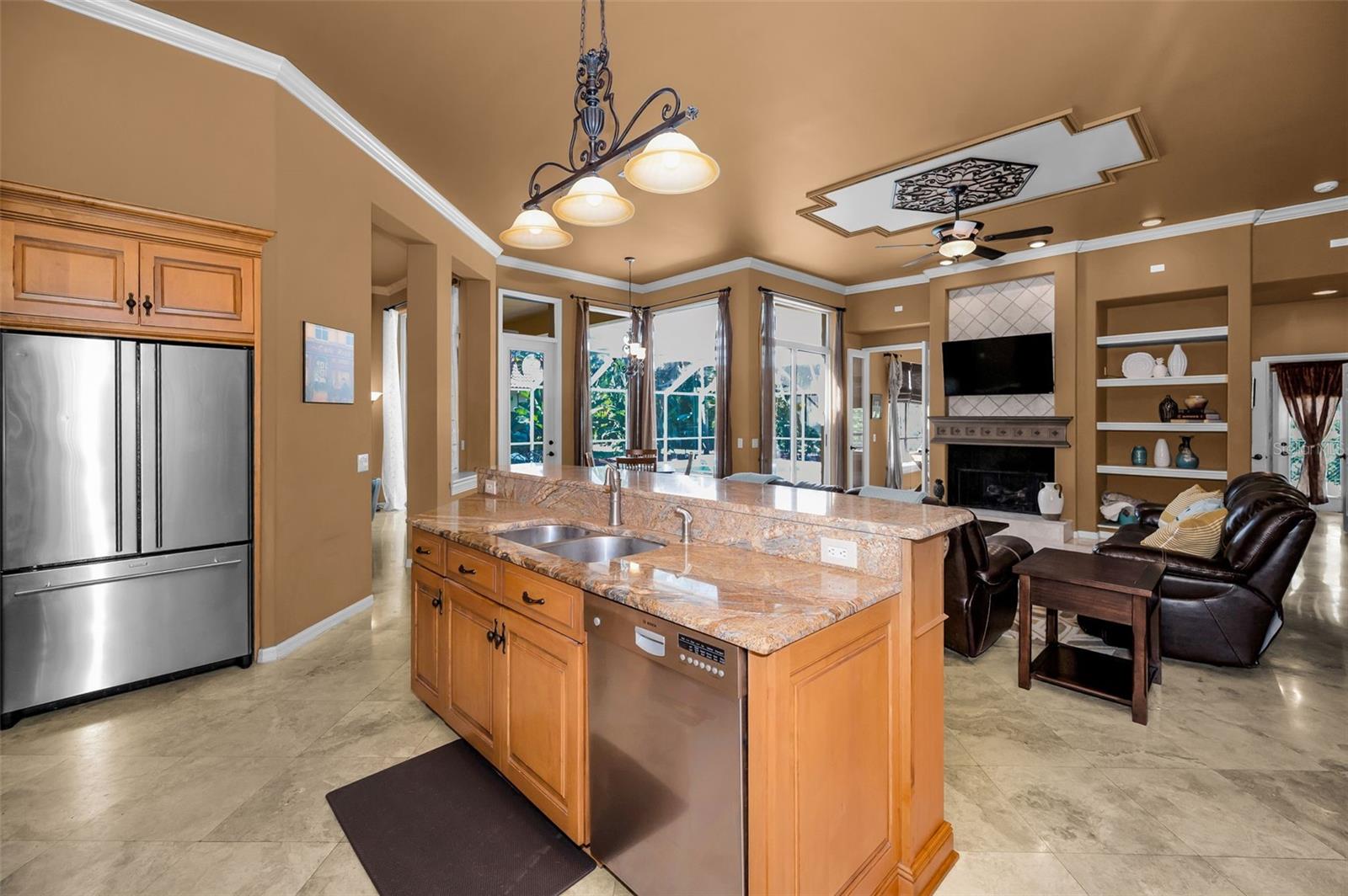 Kitchen w/Bosch dishwasher