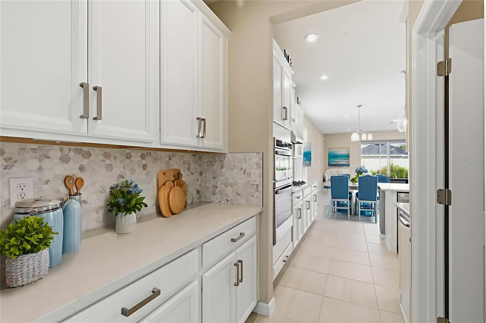 Dry Bar-Virtually Staged