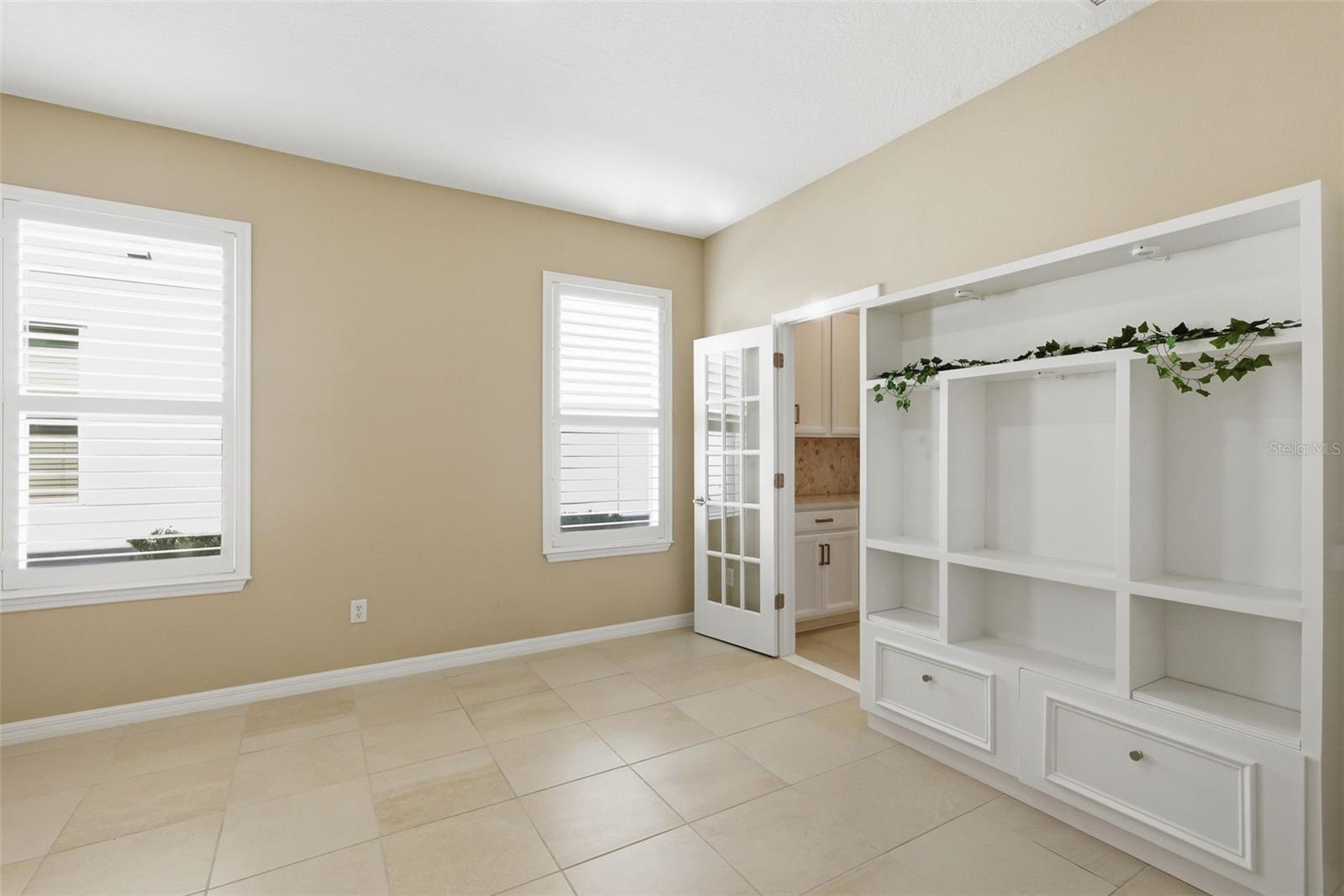 Bonus/Office Another View