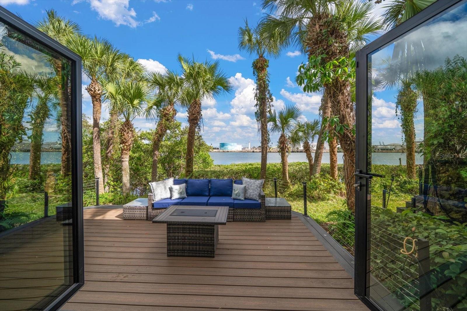 Outdoor furniture conveys