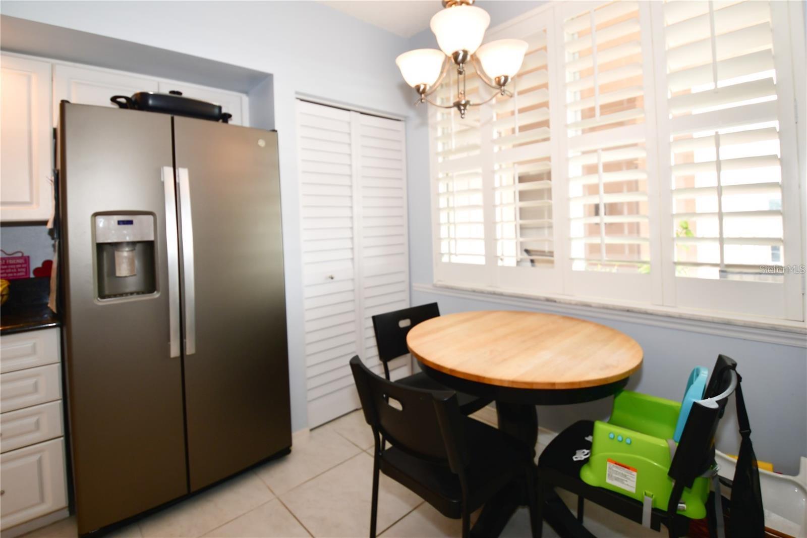 The kitchen even has an eat-in area